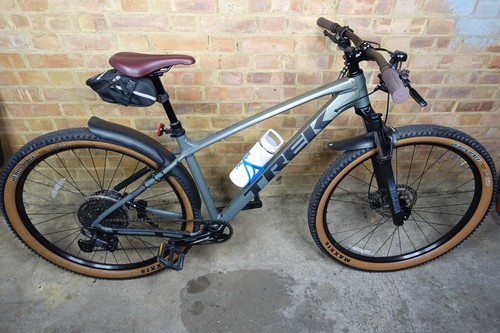 Trek marlin matte - 6, 29"
