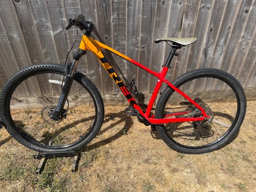 Trek marlin red orange - marlin, m/l.